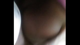 Gadis hitam manis siap digoda di kantor