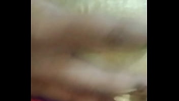 Desain Istri Seksi Hindi yang Menggoda