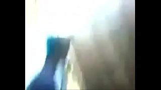 Gairah Liar di Lapangan Terbuka