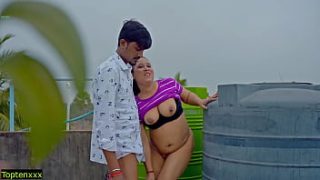 Ngentot Hot di Atap! Jangan Sampai Keluar di Dalam Memek