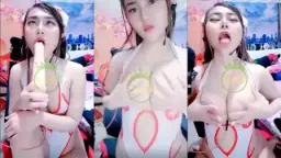 Tante Cantik Kesepian Main Dildo Raksasa Sampai Banjir Basah