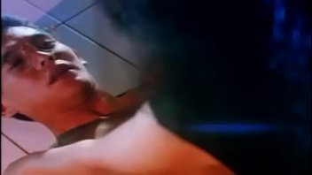 Film Indonesia yang Bikin Kamu Merintih dan Basah