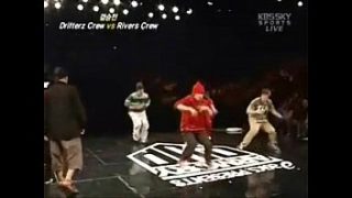 Tubir Maut Fisik Korea di Trailer Cup Armory – YouTube.FLV