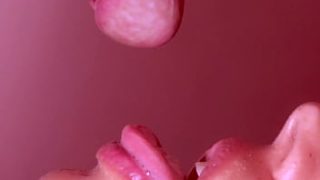 Istri Jepang Selingkuh dengan Mulut yang Menggoda