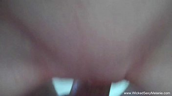 Anak Tiri Membujuk Ibunya untuk Diberi Isian Penuh