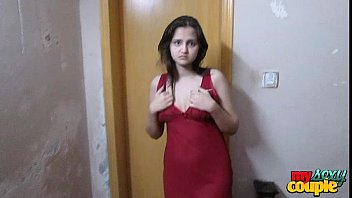 Istri India Sonia Melepas Shalwar Suit dan Telanjang Bulat untuk Adegan Mesum yang Liar