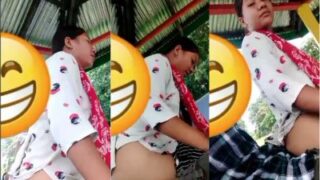 Gadis Assam menggoyang keras kontol pacarnya dalam aksi panas di alam terbuka