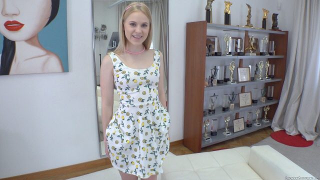 Rocco Siffredi Menggila, Nikka Hill Takluk dalam Sesi Casting yang Panas