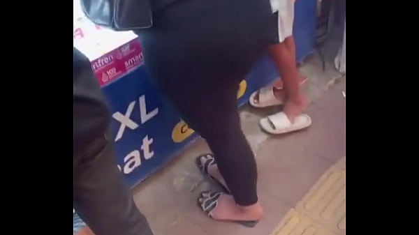 Video panas Indonesia: Binalnya binor digoyang saat belanja di warung