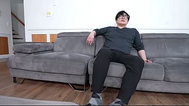 Kisah Mesum Pembantu Seksi Berpayudara Besar yang Menggairahkan di Korea