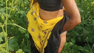ममता सरसों के खेत में गई तो पति ने मौका पाकर बाहर खुले में जोरदार चुदाई की
