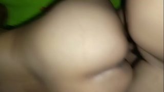 Pembantu Indonesia rela melayani hasrat mesum majikan demi uang tambahan