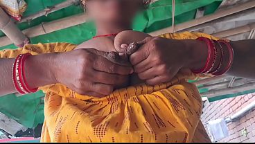 Istri Thakur India dikentot habis-habisan karena kontol suaminya kecil