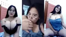 Acha yang viral dengan toket brutal dan kacamata seksi