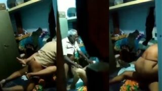 Anak Laki-laki Merekam Ayahnya Mesum dengan Bibinya dalam Video Porno