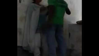 Payudara Gadis Desi yang Menggoda untuk Dihisap
