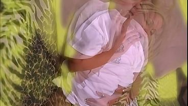 Ibu jalang yang haus nafsu