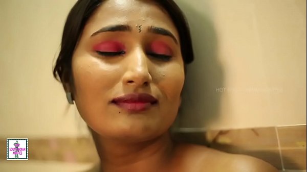 Gadis Seksi India Bercinta di Kamar Mandi – Video Mesra Bocor