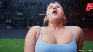 Orgasme Tak Terduga Lila Hayes / Brazzers / Masukkan Kode XVPROMO di Situs Resmi untuk Diskon