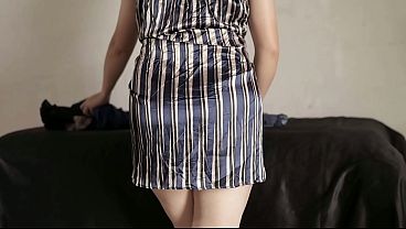 Gadis Indo Tanpa Celana Dalam Lagi Bersih-Bersih Tiba-Tiba Dihantam Kontol dari Belakang
