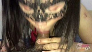 Istri Berpayudara Besar untuk Hari Tiongkok