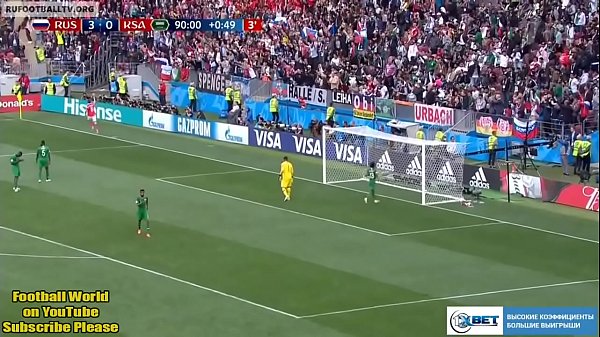 Rusia yang berpengalaman menggoda gadis Arab polos