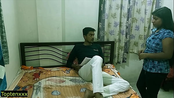 Bos Muda Tamil India Ngentot Cewek Lajang Seksi di Rumah Istirahat!! Audio Hindi Jernih.. Webseries Part 1