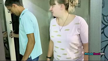 Gadis gemuk Rusia amatir dengan payudara besar menghisap dan bercinta seperti pelacur