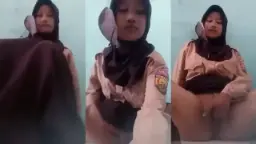 Cewek SMA Toge Elus Memek 1