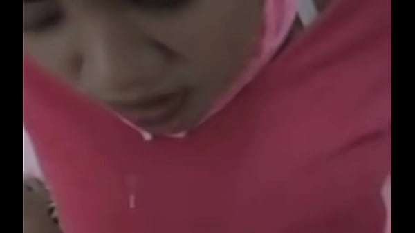 Gairah Tersembunyi di Balik Jilbab
