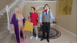 Pengganti yang Menggoda – Kay Carter / Brazzers / Tonton Lengkap di www.zzfull.com/quality