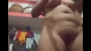 भारतीय मोटी गांड और बड़े चूचों की गर्म मालिश