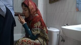Diplomat hijab Pakistan ngentot kontol besar