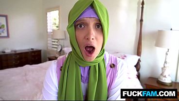 Horny Hijabi Pertama Kali Ngerasain Kontol, Izzy Lush Sama Donnie Rock