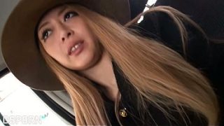 Blonde cewek Jepang doyan ngewe mulut dan tembem dalem biar crot panas di dalem.