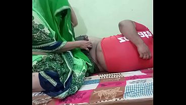 Desi India pasangan lagi ngewe panas di kamar, crot di mana-mana