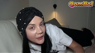 Ngencrotin Elnaz, Cewek Hijab Turki yang Jadi Adik Tiri, Main Seru Banget