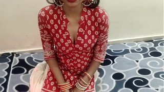 Desi Indian village bhabhi ne parlour wale officer ko rishwat nahi di toh uski gaand marwai, xxx HD Hindi audio mein
