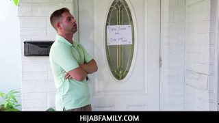 HijabFamily — Mulus Arab Pantat Semprit Ngentot Memek Dicolok Sampai Muncrat!