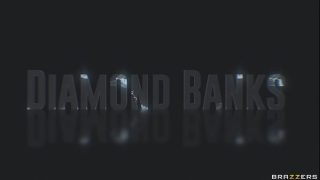 Tonton tiap detik Diamond Banks nge-goyangin pantat di video panas Brazzers, full streaming langsung dari www.zzfull.com/trap, bikin kamu ngiler.