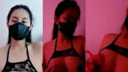 Angel Candu mainin toket sampe muncrat, nafsu ngebulet gak karuan.