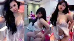 Vidio Miss Bintang Uting Coklat, bikin makin greget pengen liat bagian dalamnya.