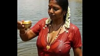 Desi bhabhi yang bikin ngilu, siap bikin lo ngaceng terus