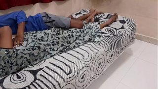 Ibu India montok ngentot sama suami kurus Hindu – Full Hindi