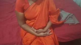 Mainin kontol sendiri, cewek Asia lagi ngocok