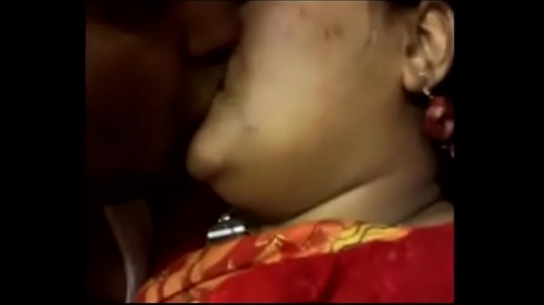 Desi aunty lagi horny, siap digoyang