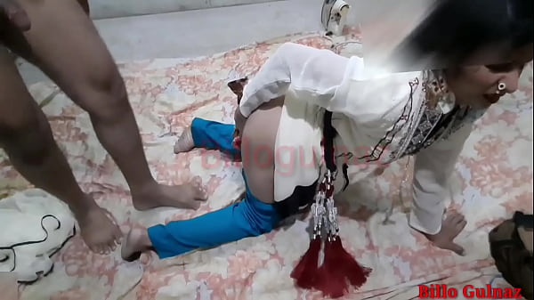 Video desi panas pasangan desa India lagi ngewe, suara Hindi bikin makin greget