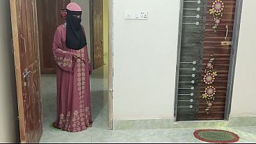 Aku ngentot tiri sendiri gara-gara dia kebanyakan main game.
