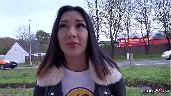Jerman Ngintip – Gadis Thailand Kucing dari Flensburg di Casting Jalanan Beneran Digencet