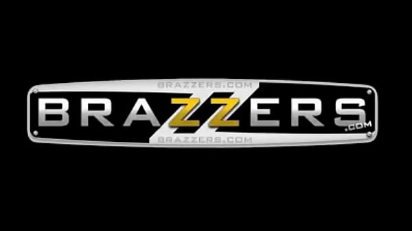 Brazzers, bintang porno!! montok banget, toket gede siap dimainin